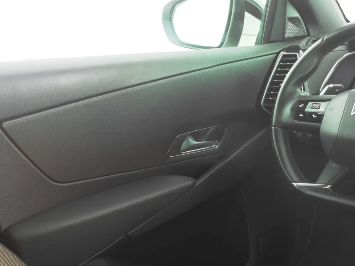 E-Tense 225pk Bastille | Full LED | NAVI | ECC | PHEV