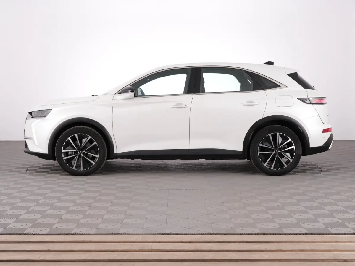 E-Tense 225pk Bastille | Full LED | NAVI | ECC | PHEV