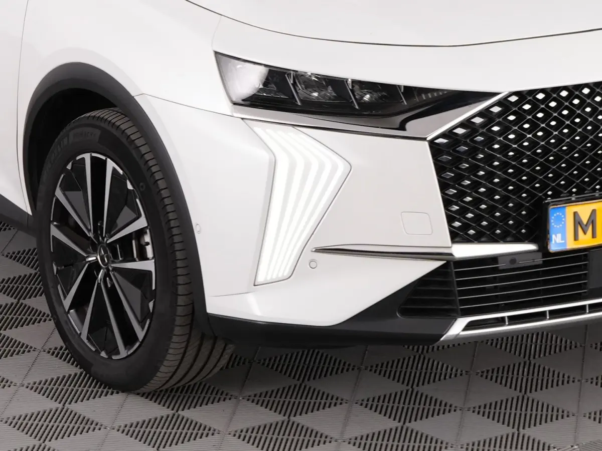 E-Tense 225pk Bastille | Full LED | NAVI | ECC | PHEV