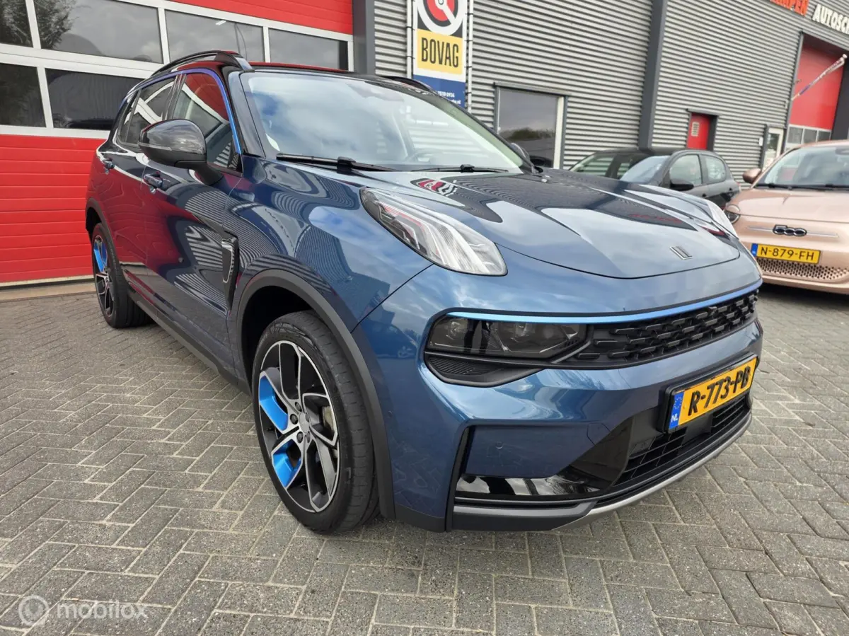 - 1.5 261PK Plug-in Hybrid, Pano, Camera , Apple Carplay✅NL AUTO
