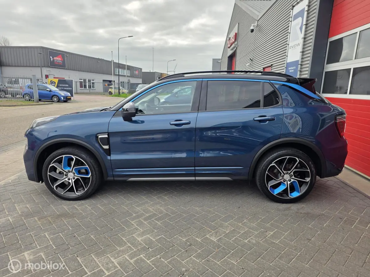 - 1.5 261PK Plug-in Hybrid, Pano, Camera , Apple Carplay✅NL AUTO