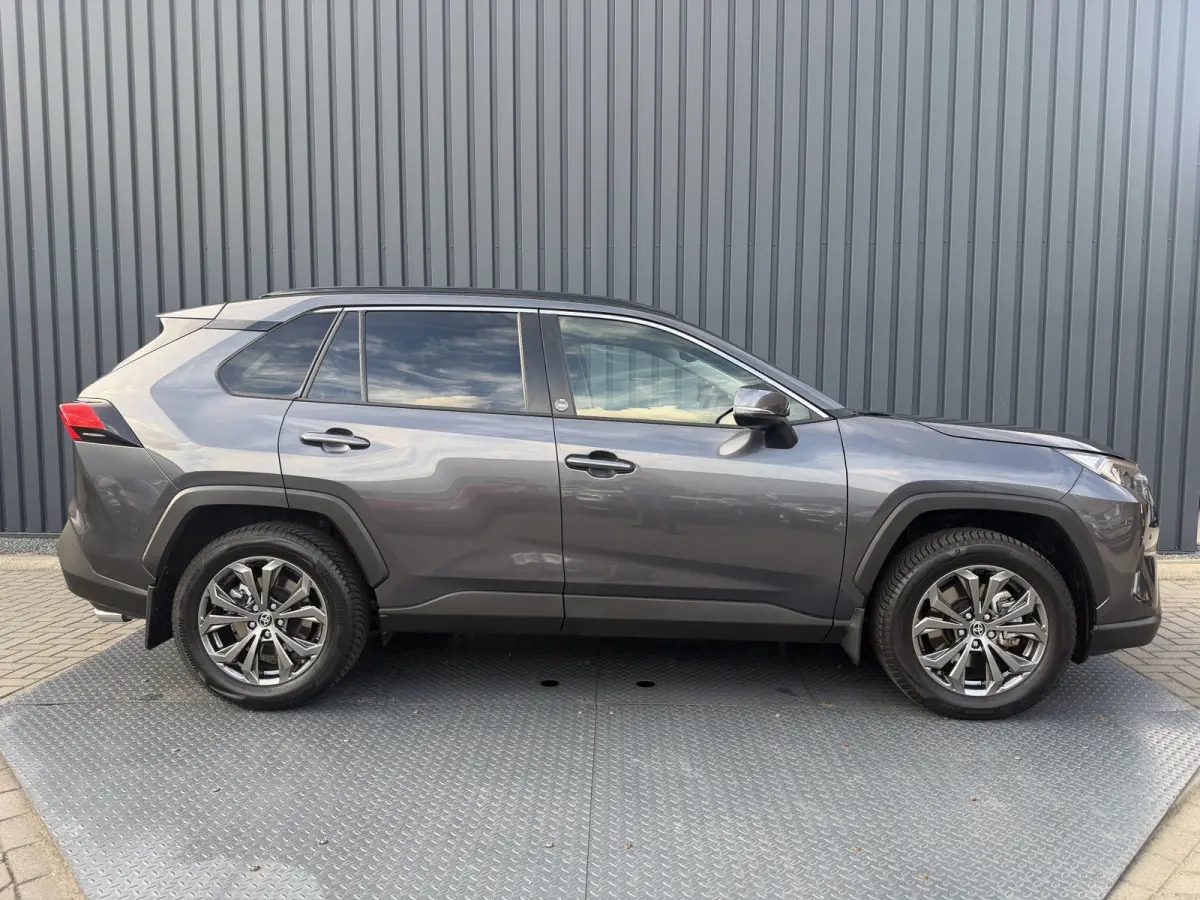 2.5 Hybrid 30 Years Edition | Vol Leer | Afnm. Trekhaak | Allseason banden | BSM | Rijklaar!!