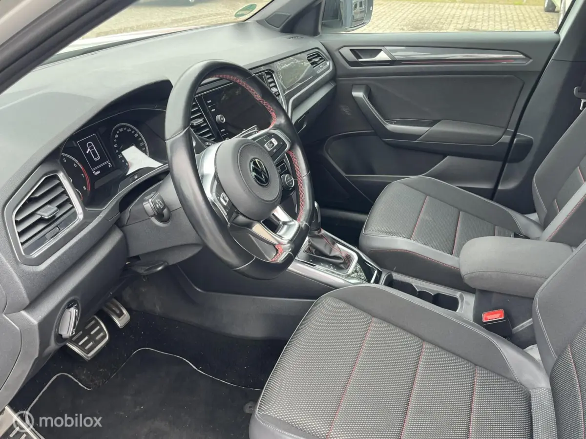 1.5 TSI Sport Business R