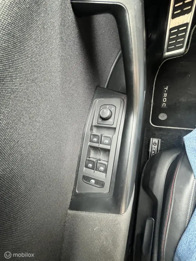 1.5 TSI Sport Business R
