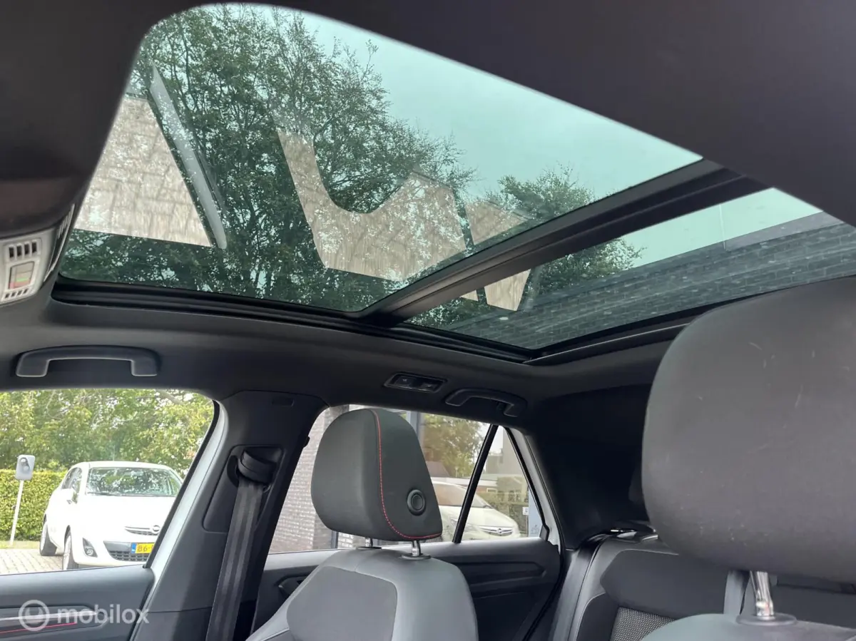 1.5 TSI Sport Business R
