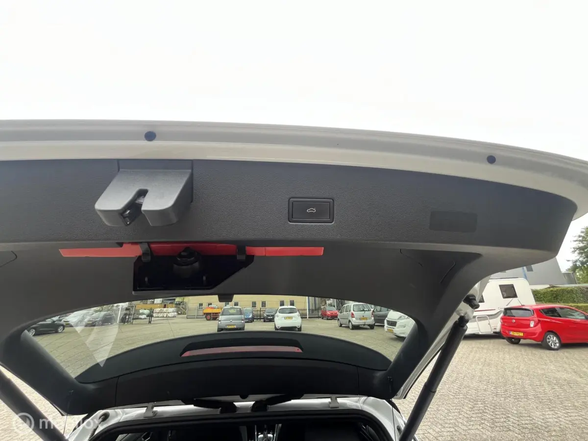 1.5 TSI Sport Business R