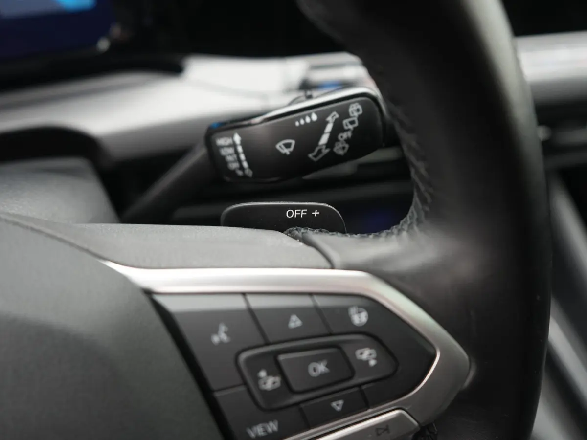 1.5 eTSI Style | AUTOMAAT | PANORAMADAK | LEDER | ELEKTRISCHE STOEL | MEMORY | NAVIGATIE | PDC | VIRTUEEL | LMV | ADAPTIEVE CRUISE | STOEL & STUURVERWARMING | 12 MAANDEN BOVAG GARANTIE |
