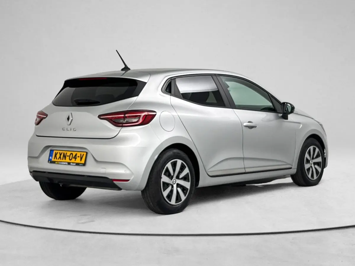 1.6 E-Tech Hybrid 145PK Evolution | NAVI | CAMERA | CRUISE