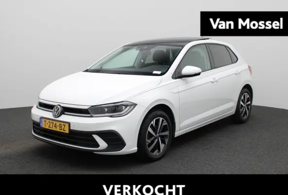 1.0 TSI Life Business 95 PK | Panoramadak | Navigatie | Climate Control | Stoelverwarming | LED Matrix | Parkeersensoren | Apple Carplay | Android Auto | Adaptive Cruise Control |