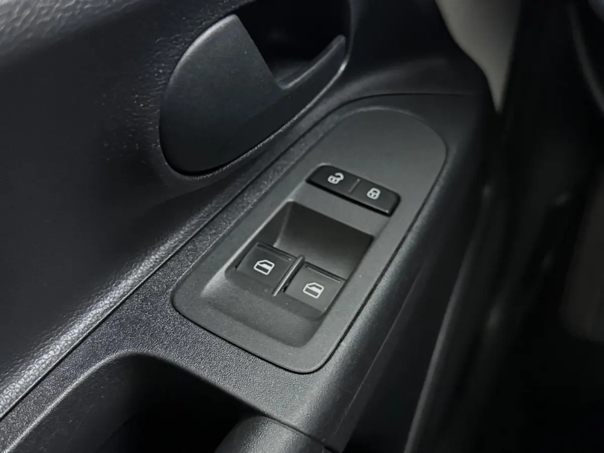 1.0 Reference | AIRCONDITIONING