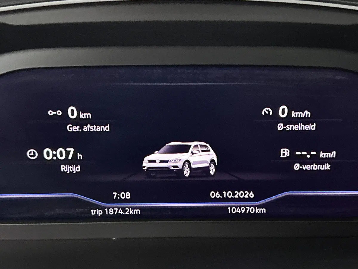 1.5 TSI Comfortline Business 130 PK | R-Line exterieur | Panoramadak | Navigatie | Climate Control | Parkeersensoren | Apple Carplay | Android Auto | 19"Lichtmetalen velgen |