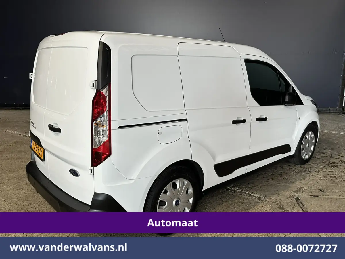 1.5 EcoBlue 120pk Automaat L1H1 Euro6 Airco | Navigatie | Camera | Cruisecontrol | Apple Carplay Parkeersensoren, Verwarmde voorruit, 1500kg trekvermogen