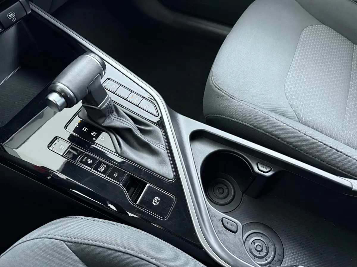 1.6 GDi PHEV Comfort | SOH 94,4% | Stoel- & Stuurverw. | Parkeercamera | Apple Carplay/Android Auto |