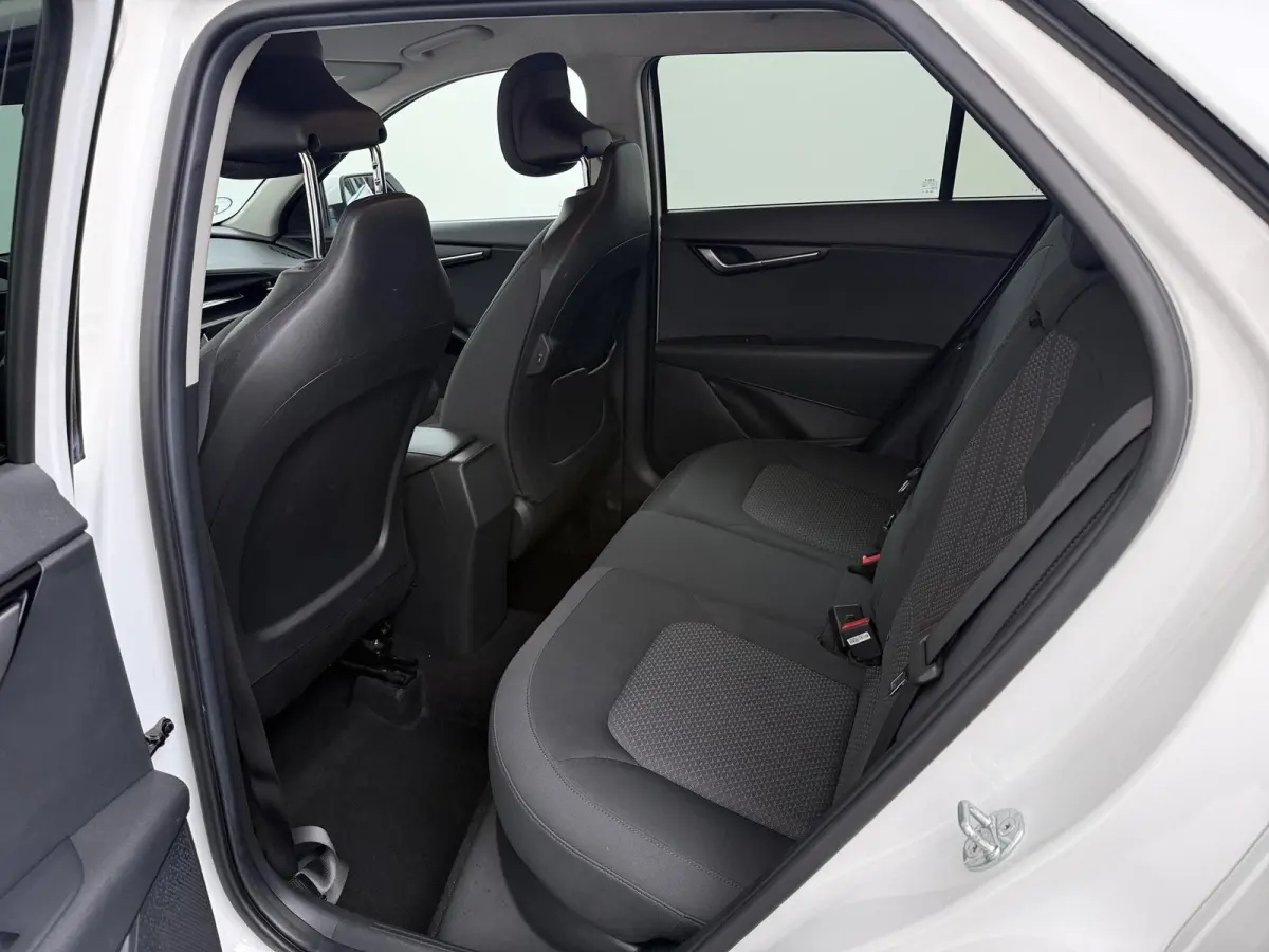 1.6 GDi PHEV Comfort | SOH 94,4% | Stoel- & Stuurverw. | Parkeercamera | Apple Carplay/Android Auto |