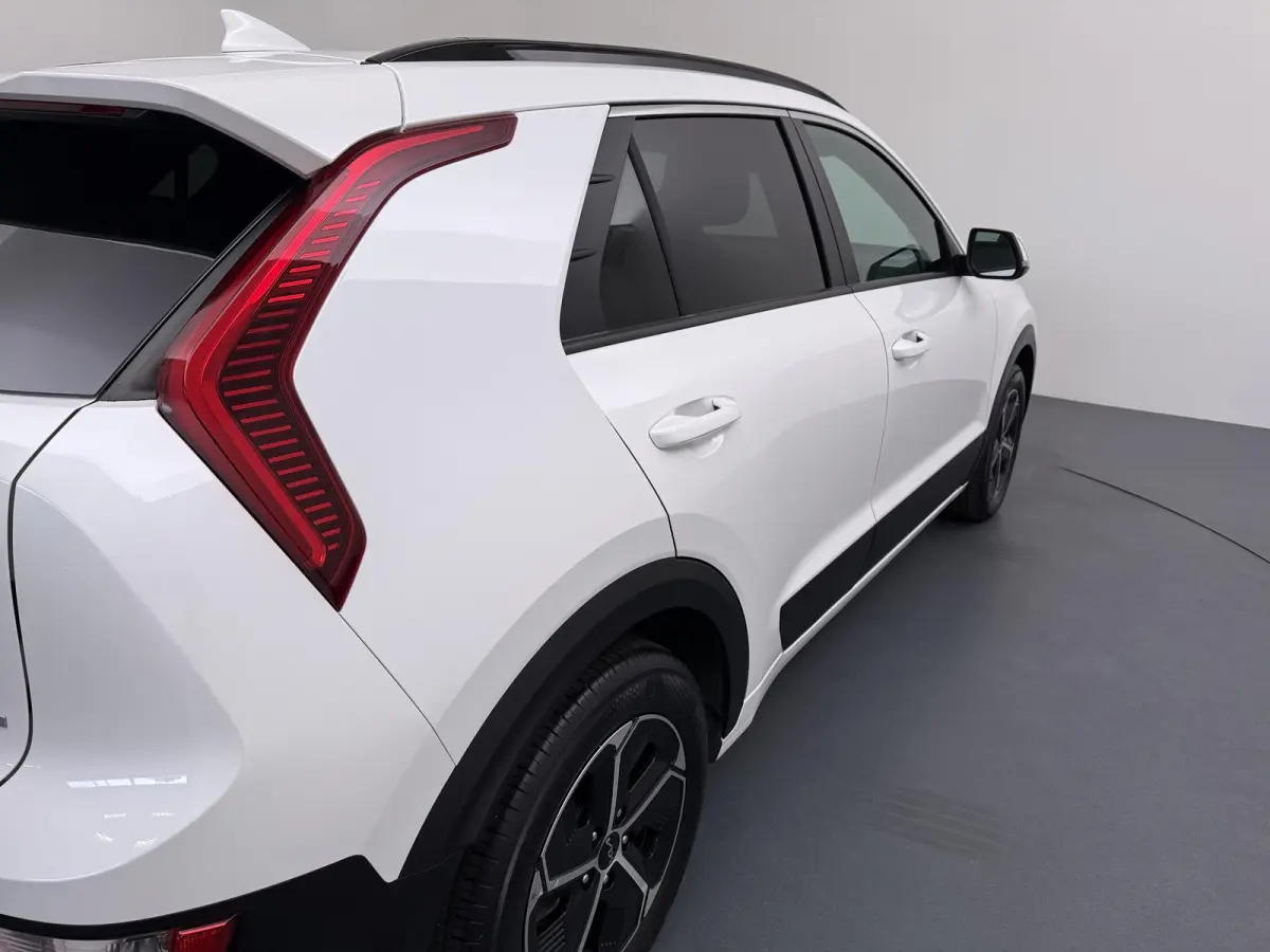 1.6 GDi PHEV Comfort | SOH 94,4% | Stoel- & Stuurverw. | Parkeercamera | Apple Carplay/Android Auto |