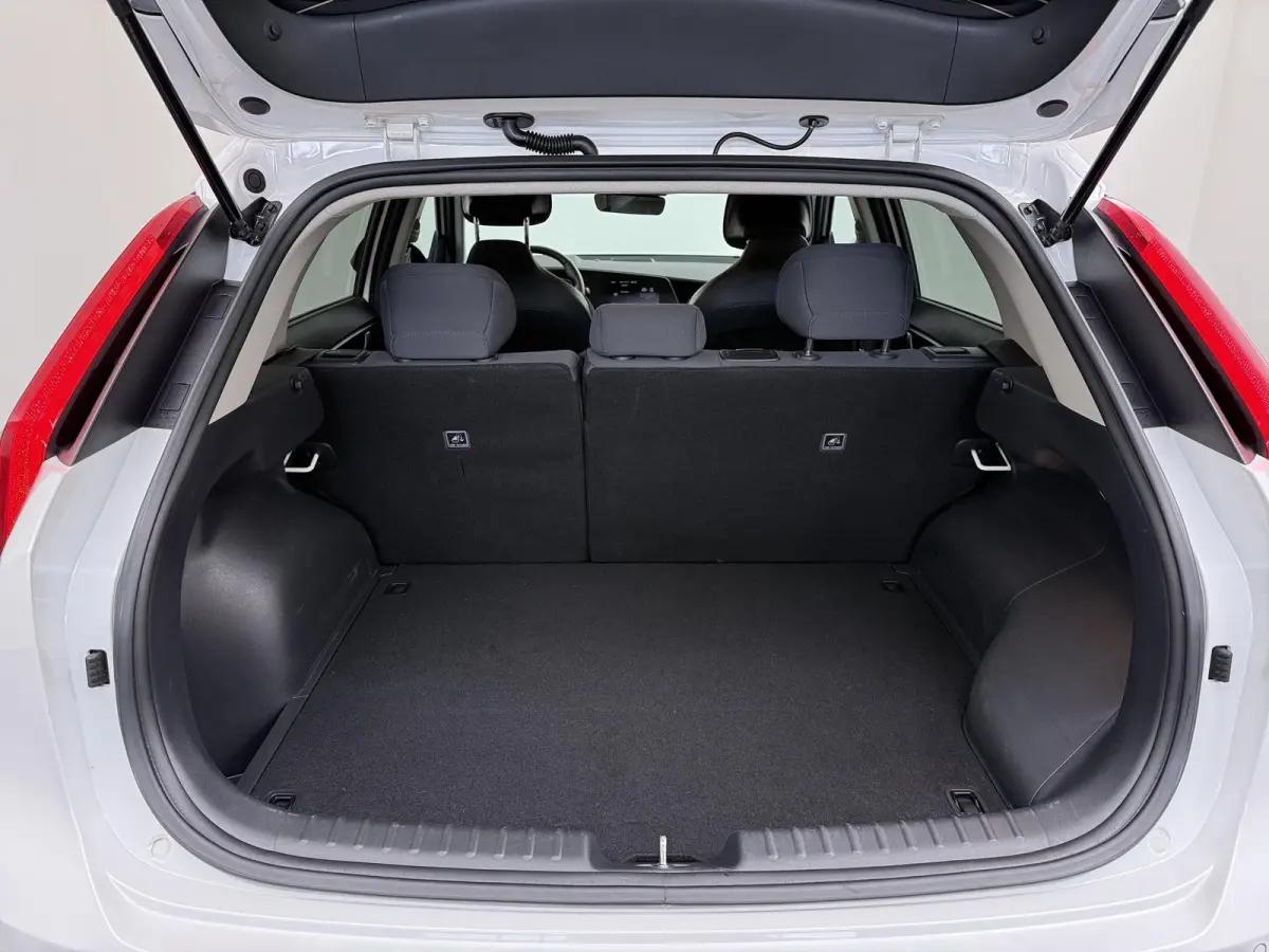 1.6 GDi PHEV Comfort | SOH 94,4% | Stoel- & Stuurverw. | Parkeercamera | Apple Carplay/Android Auto |