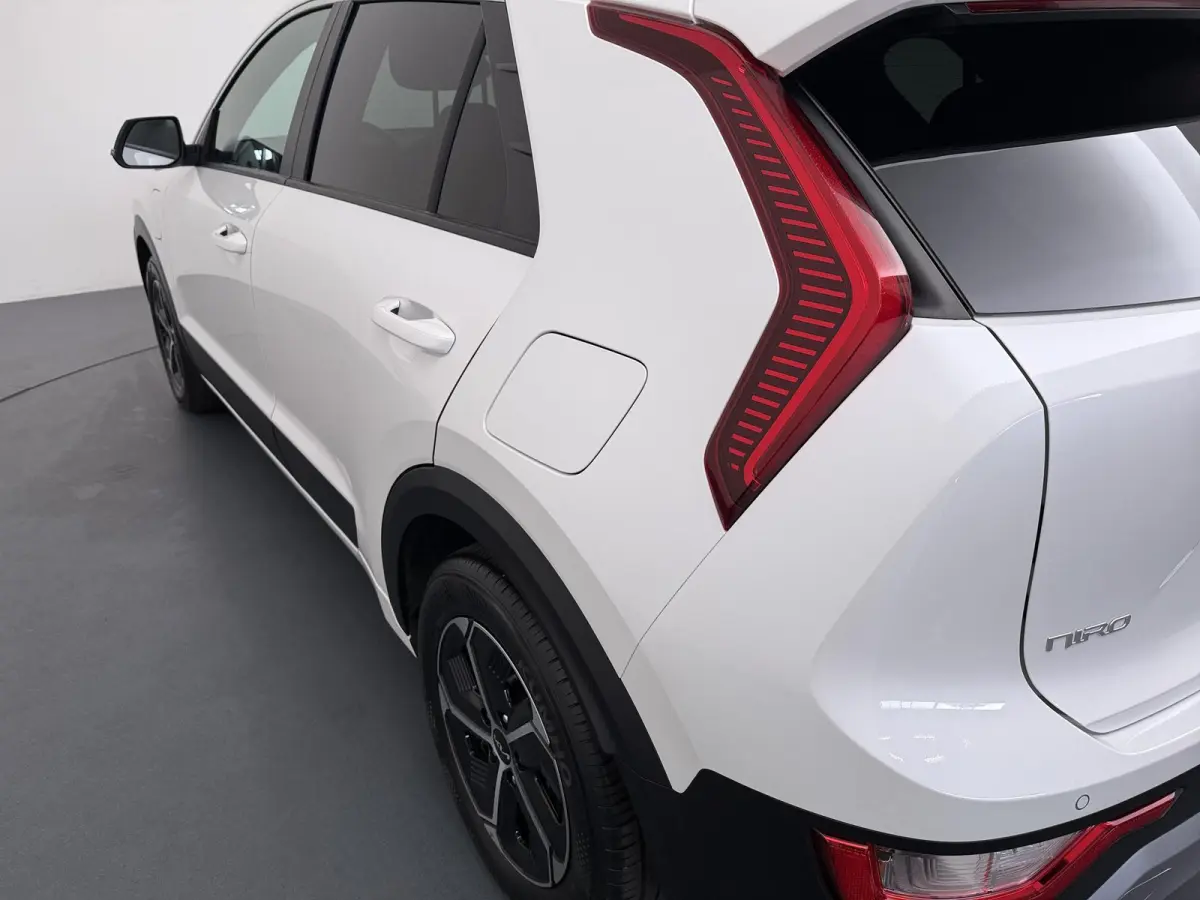1.6 GDi PHEV Comfort | SOH 94,4% | Stoel- & Stuurverw. | Parkeercamera | Apple Carplay/Android Auto |