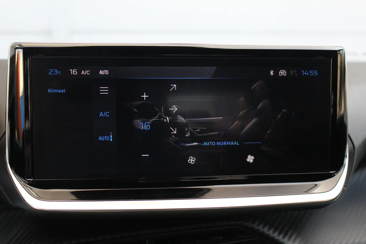 1.2 Hybrid 145 Allure | Adap. cruise C. | 360 Camera | KeyLess | CarPlay | PDC V&A | Clima | 17" LMV | Adap. cruise C. | 360 Camera | KeyLess | CarPlay | PDC V&A | Clima | 17" LMV
