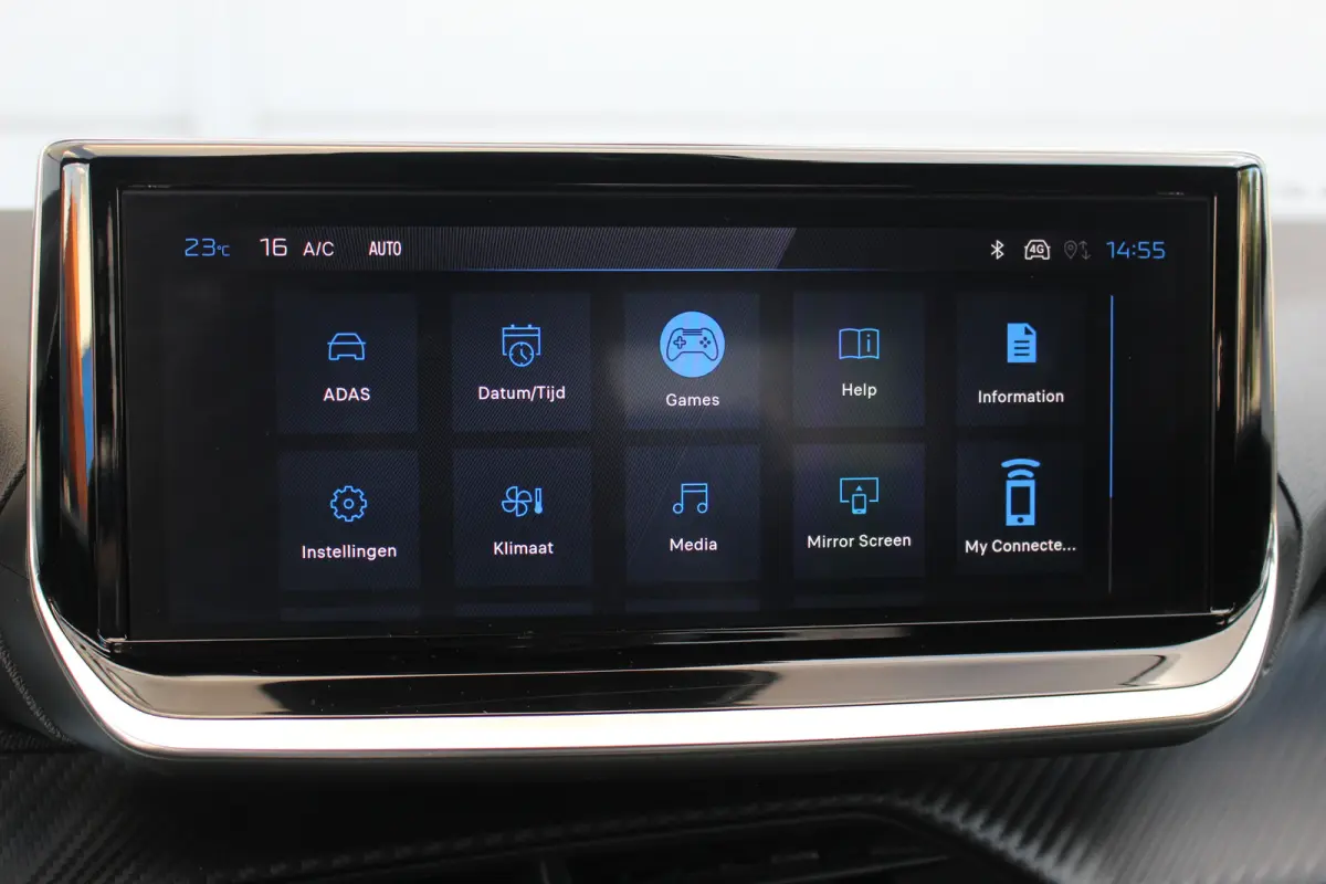 1.2 Hybrid 145 Allure | Adap. cruise C. | 360 Camera | KeyLess | CarPlay | PDC V&A | Clima | 17" LMV | Adap. cruise C. | 360 Camera | KeyLess | CarPlay | PDC V&A | Clima | 17" LMV