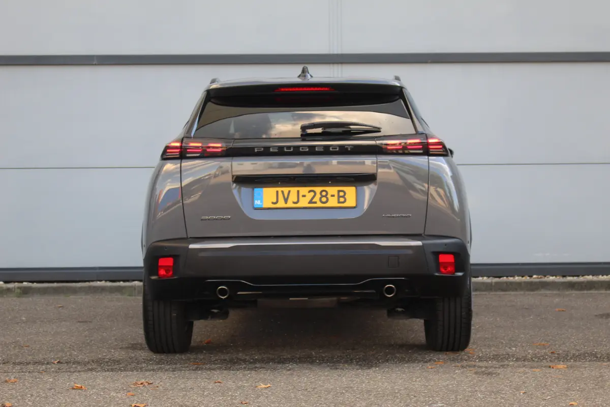 1.2 Hybrid 145 Allure | Adap. cruise C. | 360 Camera | KeyLess | CarPlay | PDC V&A | Clima | 17" LMV | Adap. cruise C. | 360 Camera | KeyLess | CarPlay | PDC V&A | Clima | 17" LMV