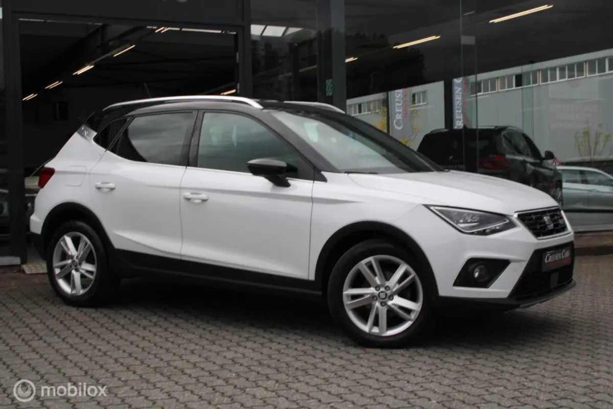 1.0 TSI FR Bus.Int. Plus/Led/Navi/Stoelverw/Cam/