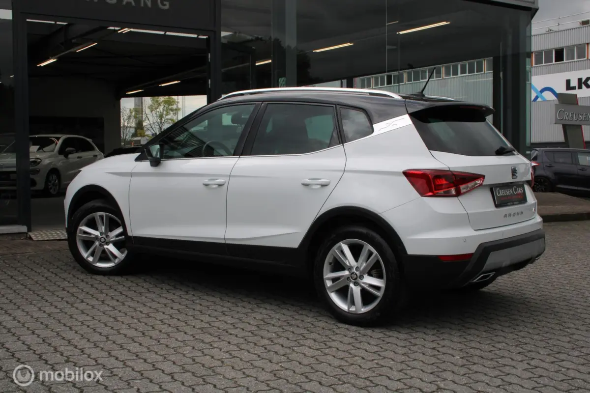 1.0 TSI FR Bus.Int. Plus/Led/Navi/Stoelverw/Cam/