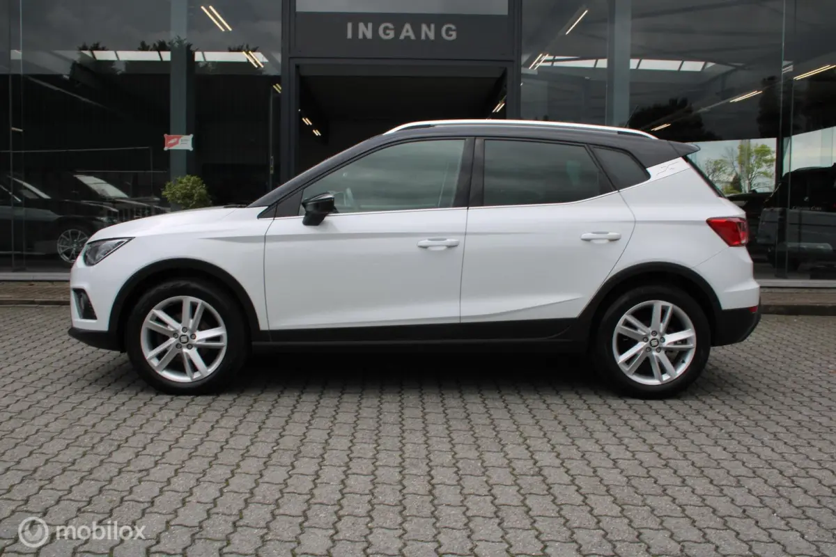 1.0 TSI FR Bus.Int. Plus/Led/Navi/Stoelverw/Cam/
