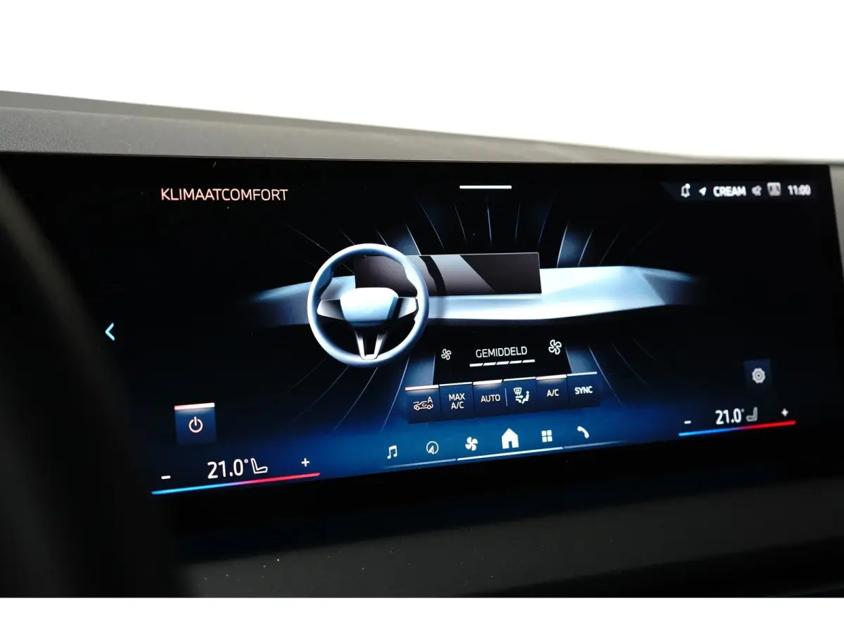 30e xDrive M-Sport | 360° CAMERA | PANODAK | STOELVERWARMING | ADAPTIVE CRUISE | LANE ASSIST | LEDER | AMBIENT LIGHTS | LED | HEAD UP