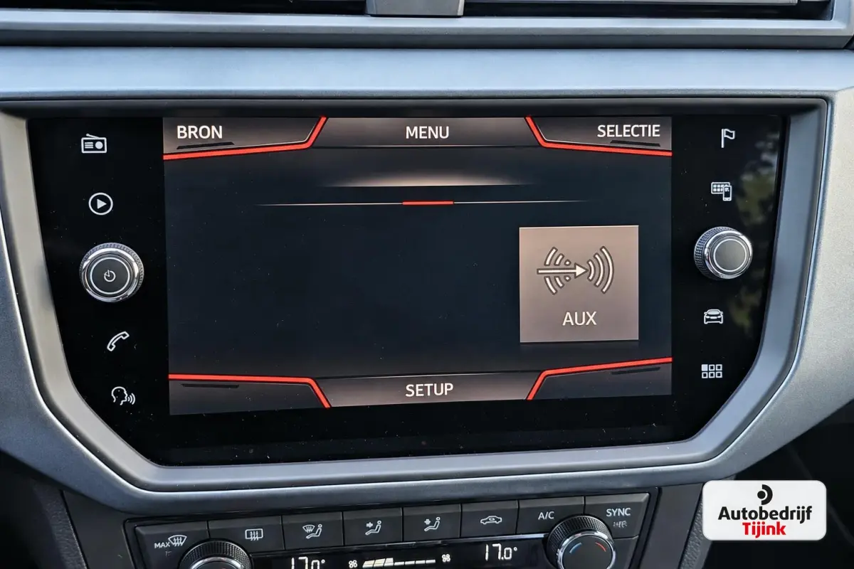 1.0 TSI Style Business Intense | Automaat | LED | Camera | ACC | Full Link | Park Assist | Twotone | Climatronic | Navi |