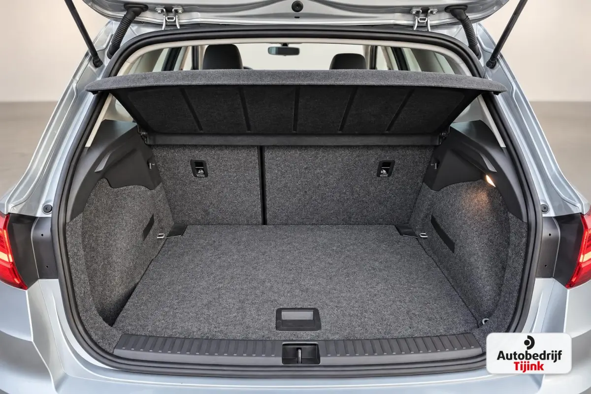 1.0 TSI Style Business Intense | Automaat | LED | Camera | ACC | Full Link | Park Assist | Twotone | Climatronic | Navi |