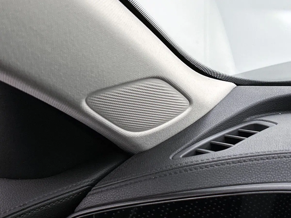 1.5 eTSI Business | ACHTERUITRIJCAMERA | APPLE CARPLAY - ANDROID AUTO | SFEERVERLICHTING | STOELVERWARMING | ALCANTARA STOELEN | NAVIGATIE | DIGITAAL DISPLAY |