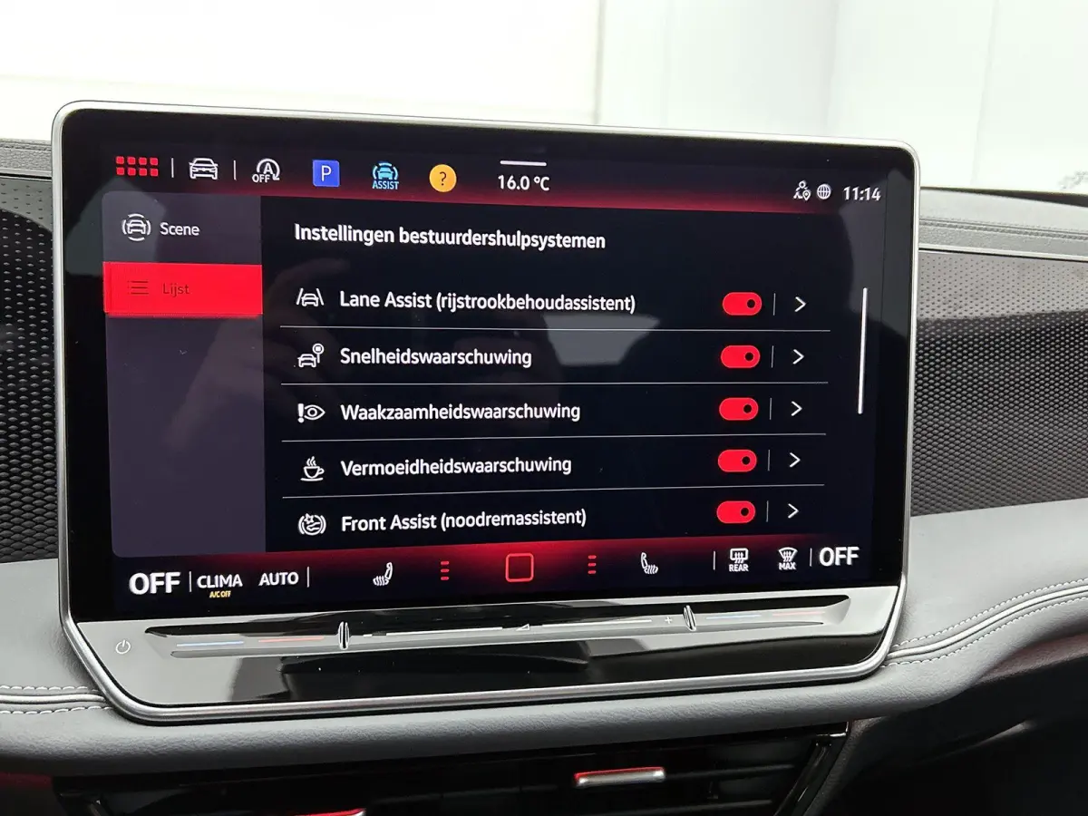 1.5 eTSI Business | ACHTERUITRIJCAMERA | APPLE CARPLAY - ANDROID AUTO | SFEERVERLICHTING | STOELVERWARMING | ALCANTARA STOELEN | NAVIGATIE | DIGITAAL DISPLAY |