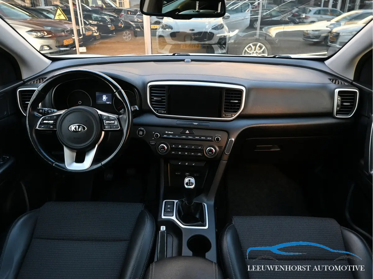 1.6 GDI Black Edition, facelift model, pano, navi, clima, cruise, trekhaak, dealerauto