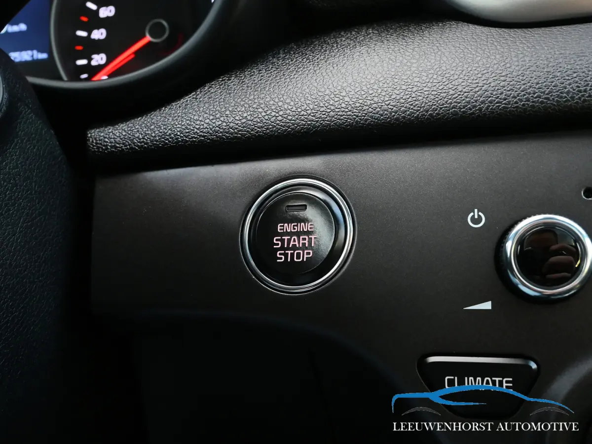 1.6 GDI Black Edition, facelift model, pano, navi, clima, cruise, trekhaak, dealerauto