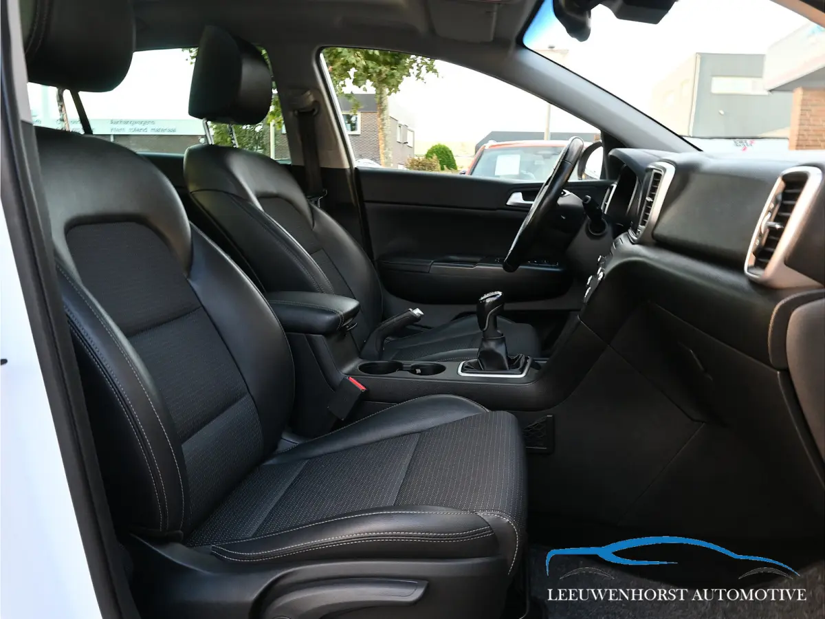 1.6 GDI Black Edition, facelift model, pano, navi, clima, cruise, trekhaak, dealerauto