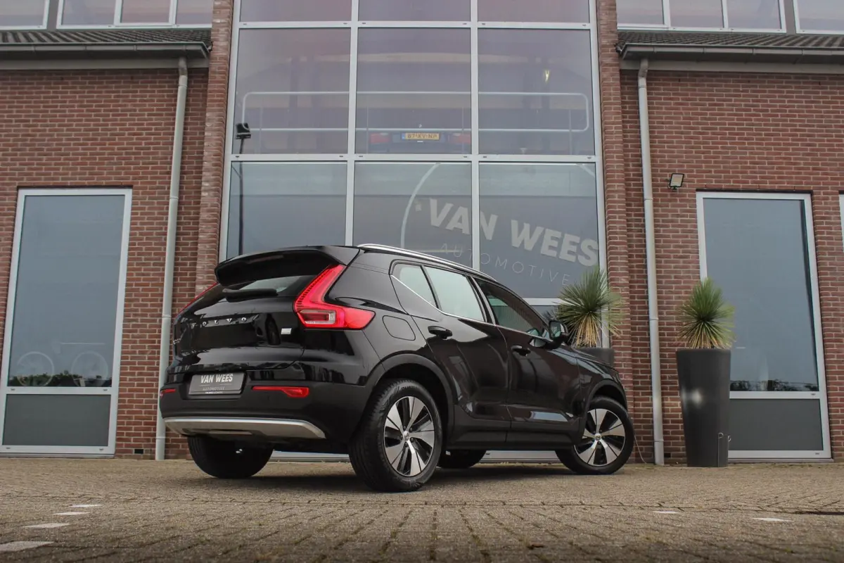 1.5 T5 Business Pro | 1e eigenaar | Origineel NL | Cruise control adaptief | Stoelverwarming | Navigatie | Bluetooth | LED | Climate control | PDC | 18 inch