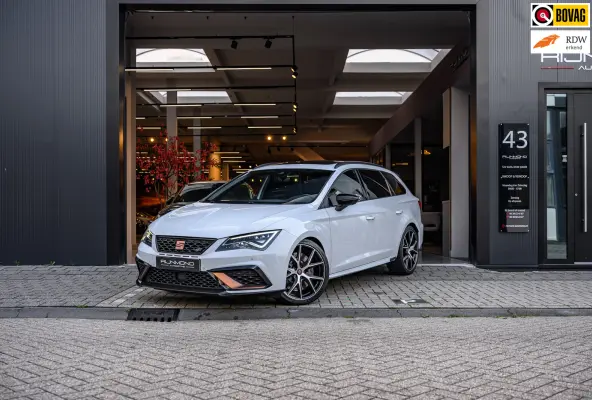 2.0 TSI CUPRA R 4DRIVE |Pano|Carbon|Brembo|Beats|