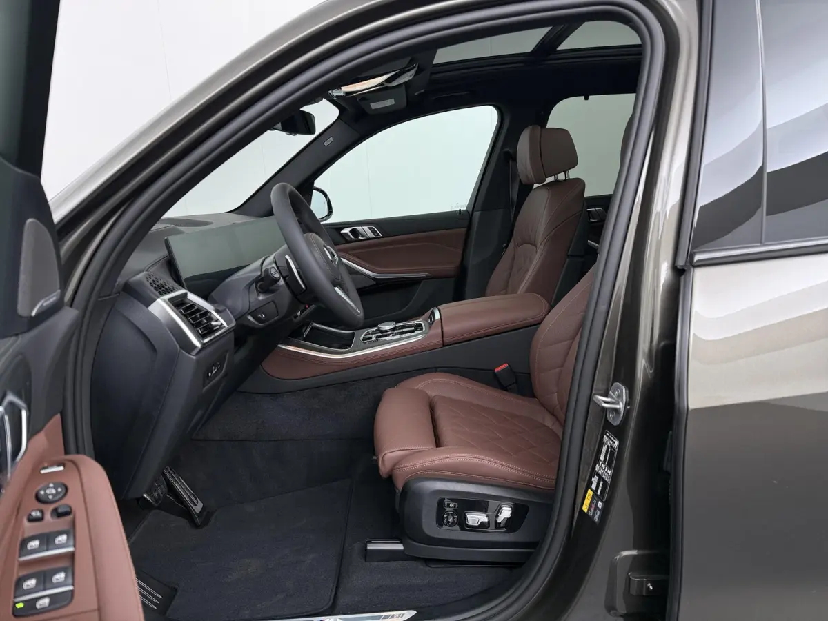xDrive50e | M-Sport Pro | Comfortstoelen | Harman Kardon | Head-Up | 22'' |