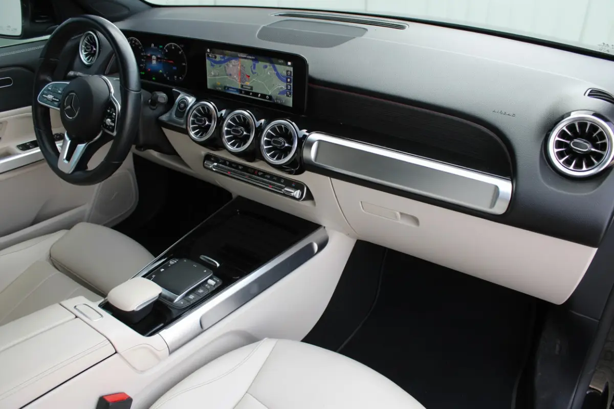350 4MATIC 67 kWh (SOH 97,64%) Luxury Line LEDER DISTRONIC SFEER 360-CAMERA CARPLAY