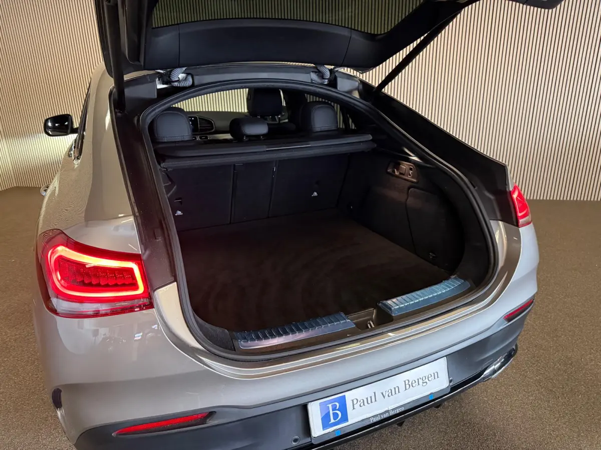 350e 4-Matic AMG STYLING-PANO-LUCHTVERING-BURMESTER-TREKHAAK-NIGHT-21 INCH-COMPLEET