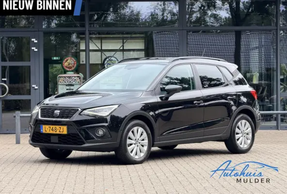 1.0 TSI Style Business Intense Plus| Camara | Keyless | Clima | Leder / Alcantara | NL Auto