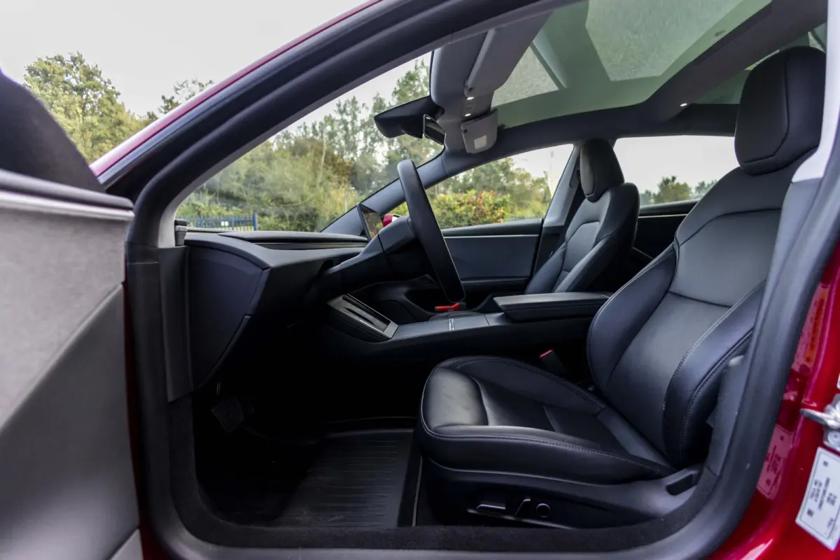 RWD 60 kWh SOH 93.4%