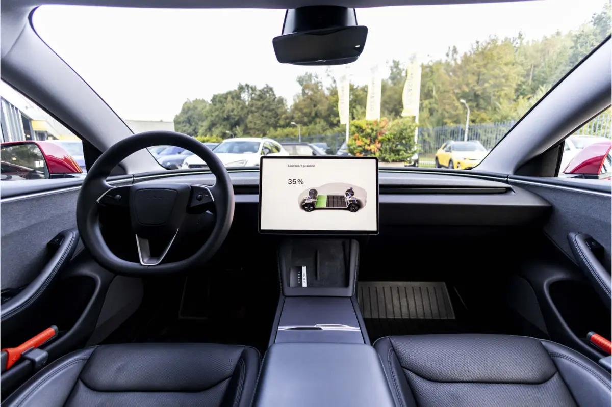 RWD 60 kWh SOH 93.4%