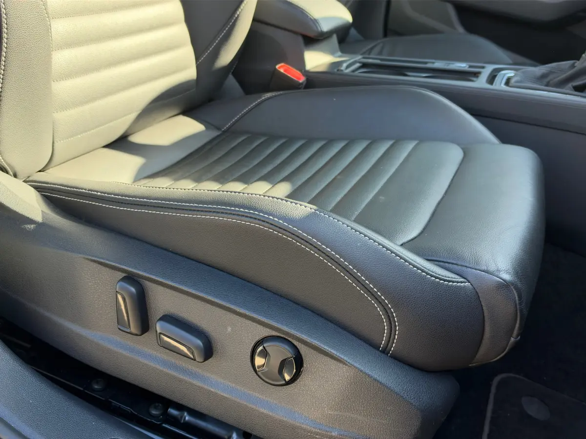 1.4 TSI GTE PANORAMADAK LEER BEKLEIDING Virtual
