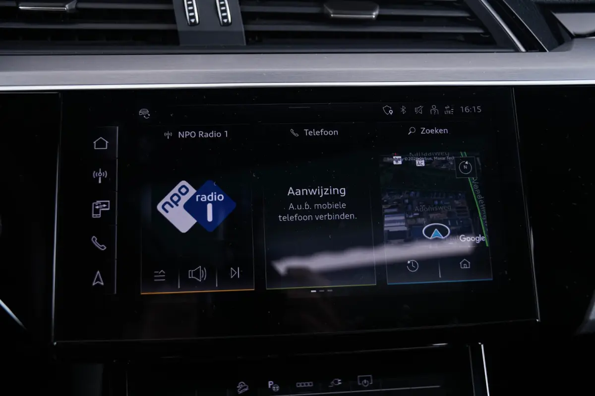 55 quattro S Edition 115 kWh Panoramadak - Adaptieve Cruise Control - S Sportstoelen - Uitgebreide interieurvoorverwarming - B&O - Parkeerassistent - 2e laadpunt -