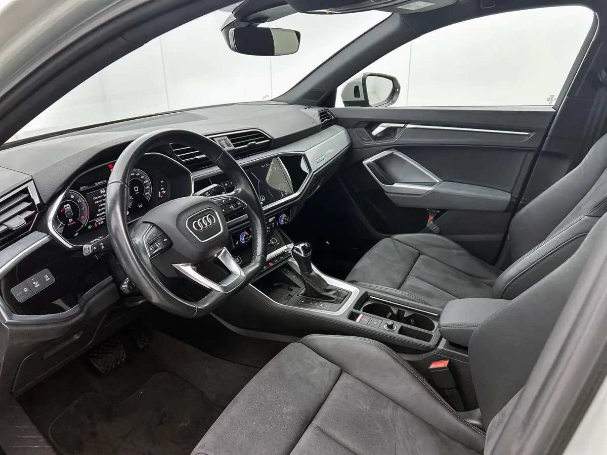 45 TFSI e S Edition 245 PK | S-line | Automaat | Camera | Navigatie | Stoelverwarming | Dodehoek sensor | SONOS Sound System | Lichtmetalen zwarte velgen | Keyless |