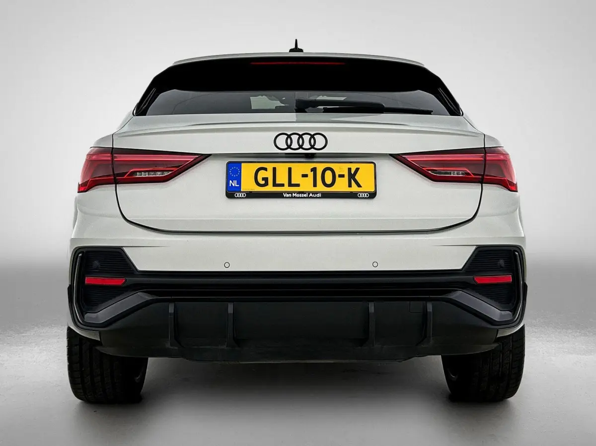 45 TFSI e S Edition 245 PK | S-line | Automaat | Camera | Navigatie | Stoelverwarming | Dodehoek sensor | SONOS Sound System | Lichtmetalen zwarte velgen | Keyless |