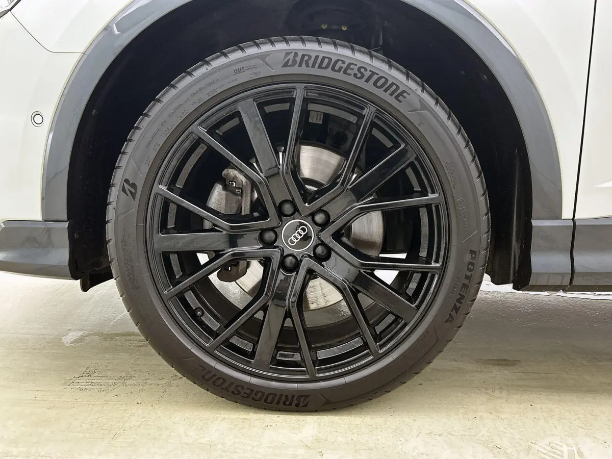 45 TFSI e S Edition 245 PK | S-line | Automaat | Camera | Navigatie | Stoelverwarming | Dodehoek sensor | SONOS Sound System | Lichtmetalen zwarte velgen | Keyless |