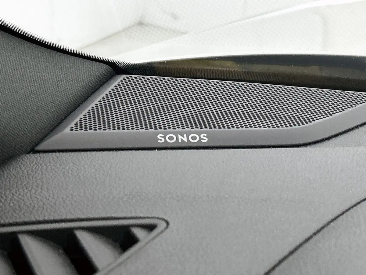 45 TFSI e S Edition 245 PK | S-line | Automaat | Camera | Navigatie | Stoelverwarming | Dodehoek sensor | SONOS Sound System | Lichtmetalen zwarte velgen | Keyless |