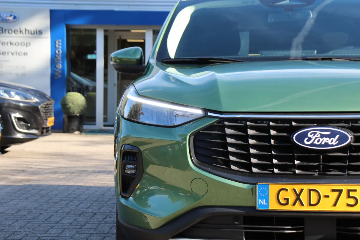 2.5 PHEV Titanium | NL-AUTO! | 1E EIGENAAR! | WINTERPACK | CAMERA | CRUISE | LANE ASSIST | PARK SENS V+A | DEALER OH! | CLIMA | NAVI